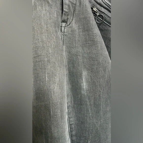 NWT BLANK NYC Skinny Classique Black faux leather Embellished Jeans 29 NEW - Picture 5 of 6